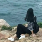 余佩盈